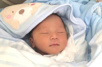 ��ϲ���ݵ���Ůʿϲ��һ��˫��̥