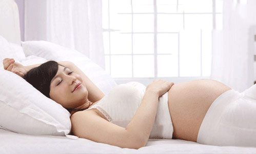 ����Ů�Ը����׸�Ⱦ��ǻ��